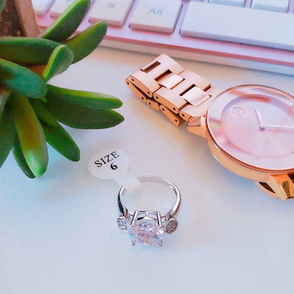 Beautiful Ring Size 6